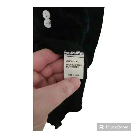 Womens plus size black blouse! - Picture 2 of 7